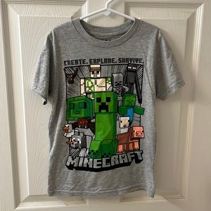 Official Minecraft T-shirt, Mojang Studios, size small